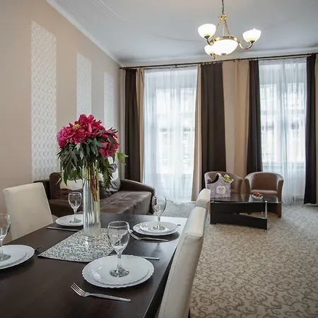Aparthotel Goethe U Tri Moureninu Karlovy Vary